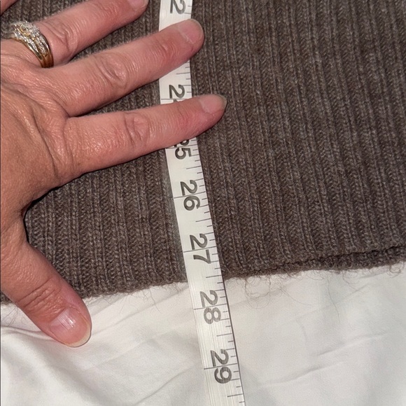 LOFT Brown V-Neck cross over front Sweater Ribbed Knit alpaca / wool blend Med - Picture 11 of 14